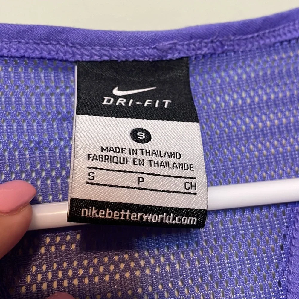 Nike Dri Fit  Tank Top Size Small